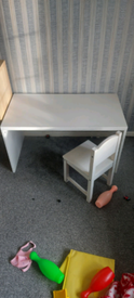 kids table gumtree